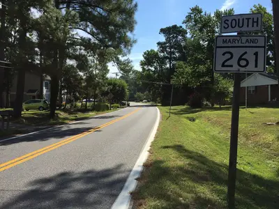 2016-08-19 10 28 57 View south along Maryland State Route 261 (Walnut Avenue) at Charleston Avenue in Rose Haven, Anne Arundel County, Maryland