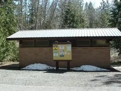 CHILCOOT Restroom