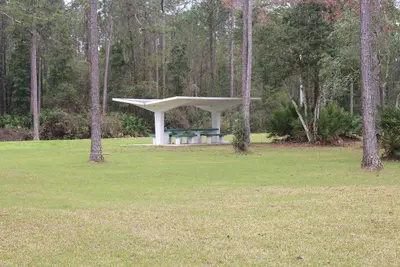 Interstate 95 rest area 20332 picnic shelter