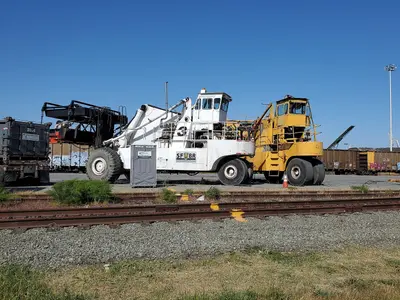 Container lifters in SFBR yard, April 2021