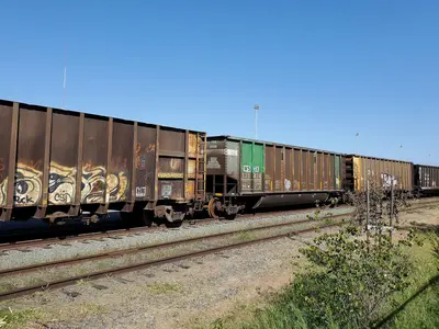 Gravel hoppers in SFBR yard, April 2021