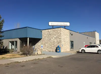 2015-03-27 16 32 20 The offices of the Elko Daily Free Press newspaper on Idaho Street (Former U.S. Route 40) in Elko, Nevada