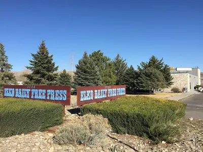 2015-03-27 16 31 52 The offices of the Elko Daily Free Press newspaper on Idaho Street (Former U.S. Route 40) in Elko, Nevada