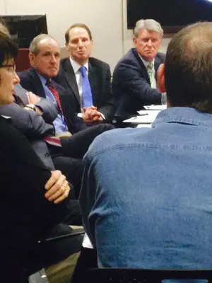 Senators Wyden, Risch and Idaho Gov. Otter (13407313524)
