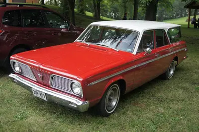 1966 Plymouth Valiant (15058486522)