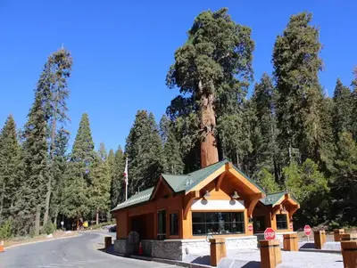 Kcnp entrance station