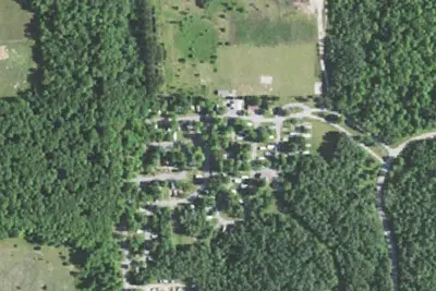 Lakes of the North Campers Village