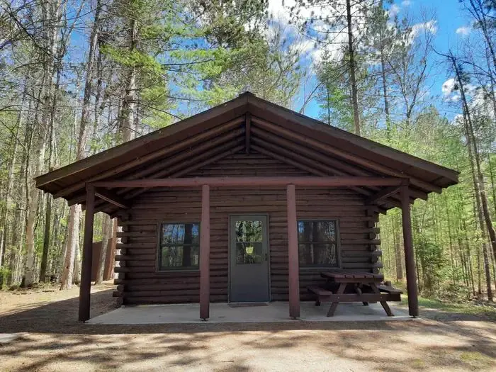 Tom's Lake Cabin - External View