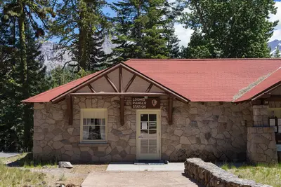 Loomis Ranger Station entrance
