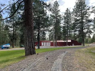 Motor Shop at Train Mountain from Blue Caboose Campground