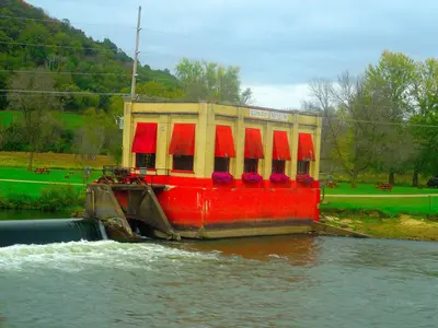 Gays Mills Dam and Interstate Powerhouse(Kickapoo River Museum)