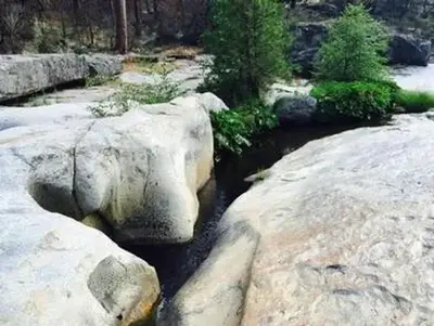 Rock creek (sierra natl fores)