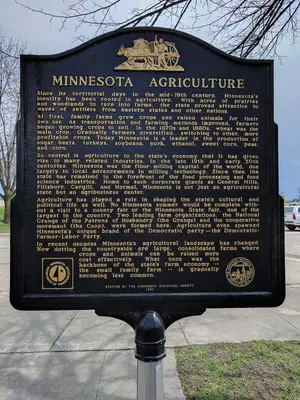 Blue Earth Rest Area, Blue Earth, Minnesota 02
