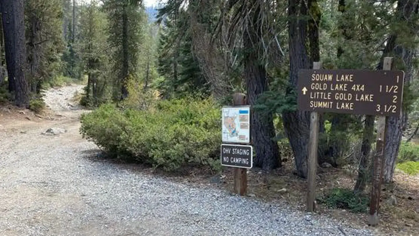 Trailhead to Gold Lake 4X4 Campground