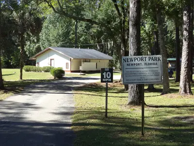 Newport Park, Wakulla County signs