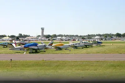 All kinds of planes (2736096813)