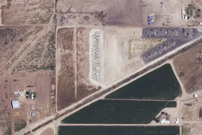 Longhorn Flats Hotel & RV Park