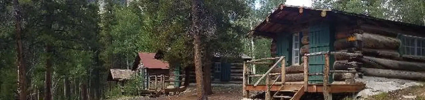 Crescent Mining Cabins