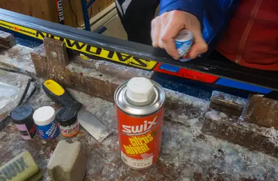 Application of grip wax to a classic cross-country ski