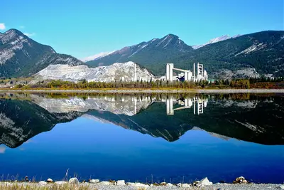 Glass at Lac Des Arc - panoramio