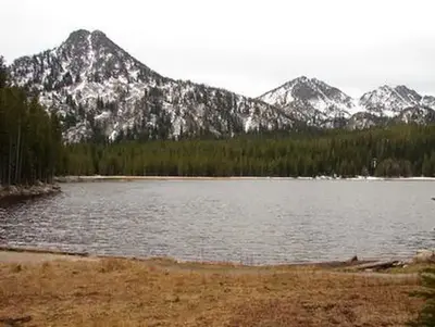 Anthony lake guard station22