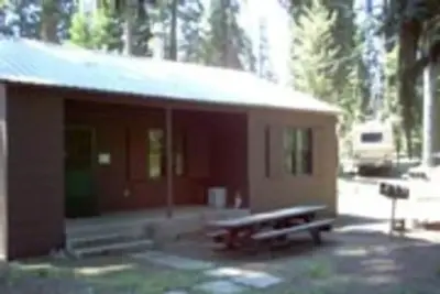 Quaking Aspen Cabin