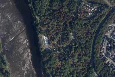 Camping des Voltigeurs - Zone 4
