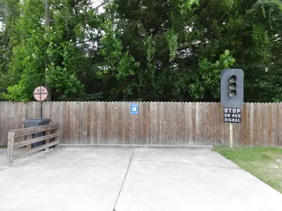 Folkston Funnell railroad signs