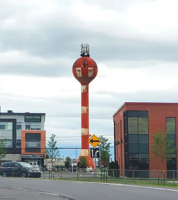 Réservoir, Saint-Jean-sur-Richelieu (crop)