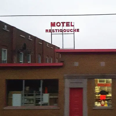 Motel Restigouche, 1906-2017 (39448148621)