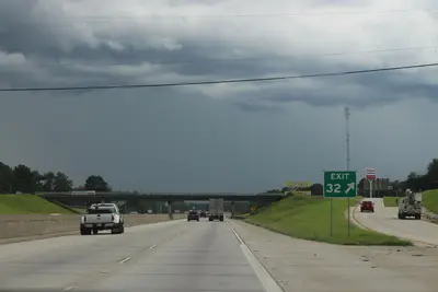Georgia I75sb Exit 32 gore sign
