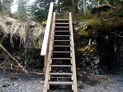 Paulson Bay Cabin