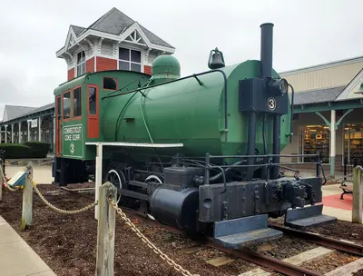 Connecticut Coke Company 3, front corner (1), October 2020