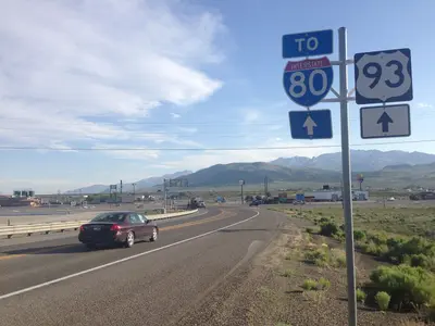 2014-06-10 18 13 04 View south along U.S. Route 93 just north of the intersection with Nevada State Route 223 in Wells, Nevada