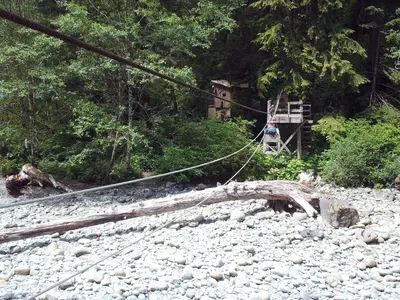 Camper Creek Cable Car - panoramio