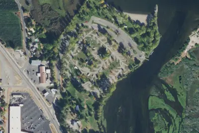 Osoyoos Lake Veteran's Memorial Park Campground