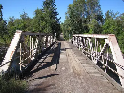 Pink bridge (6166901002)
