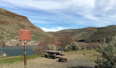 Deschutes Wild and Scenic River -- White River (26786922616)