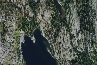 Crater_lake_002