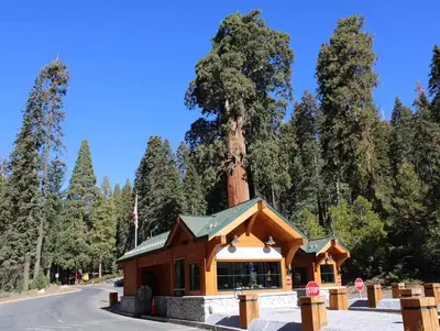 KCNP Big Stump Entrance Station