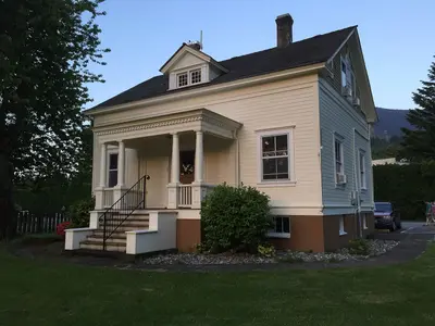 Cascade Locks Historical Museum (2017-05-28 ), 07