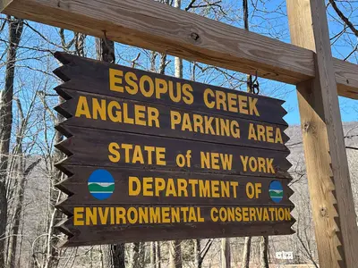 Esopus creek fishing trail sign