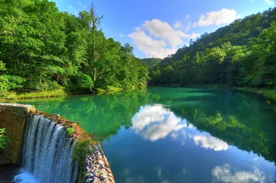 Blanchard Springs Mirror Lake