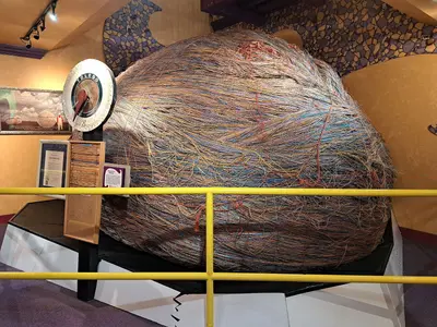 Branson Missouri Twine Ball