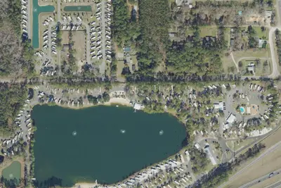 Flamingo Lake RV Resort