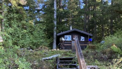 Plenty Cutthroat Cabin