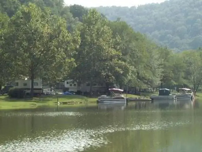 East Fork Campground Area 01