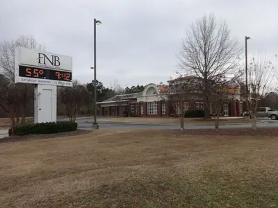 First National Bank, Hampton