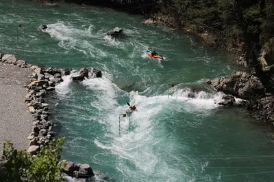 Heading upstream on the Kananaskis river Alberta Canada (26845392456)