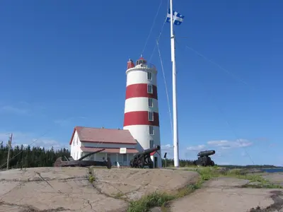 Phare Pointe-des-Monts4